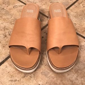 Eileen Fisher Touch Leather Thong Sandal size 10